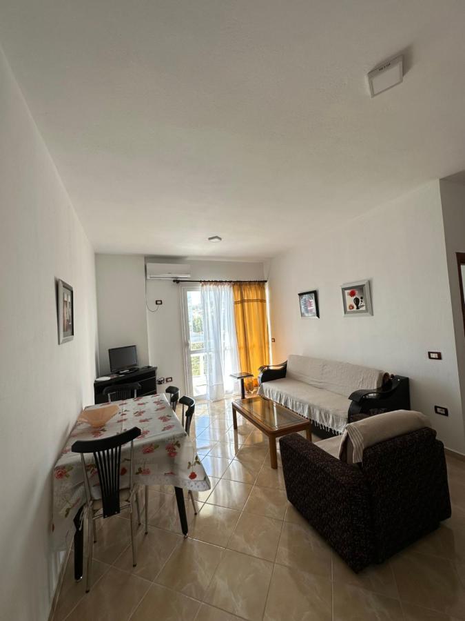 Blue Bay Apartments Sarandë Eksteriør billede