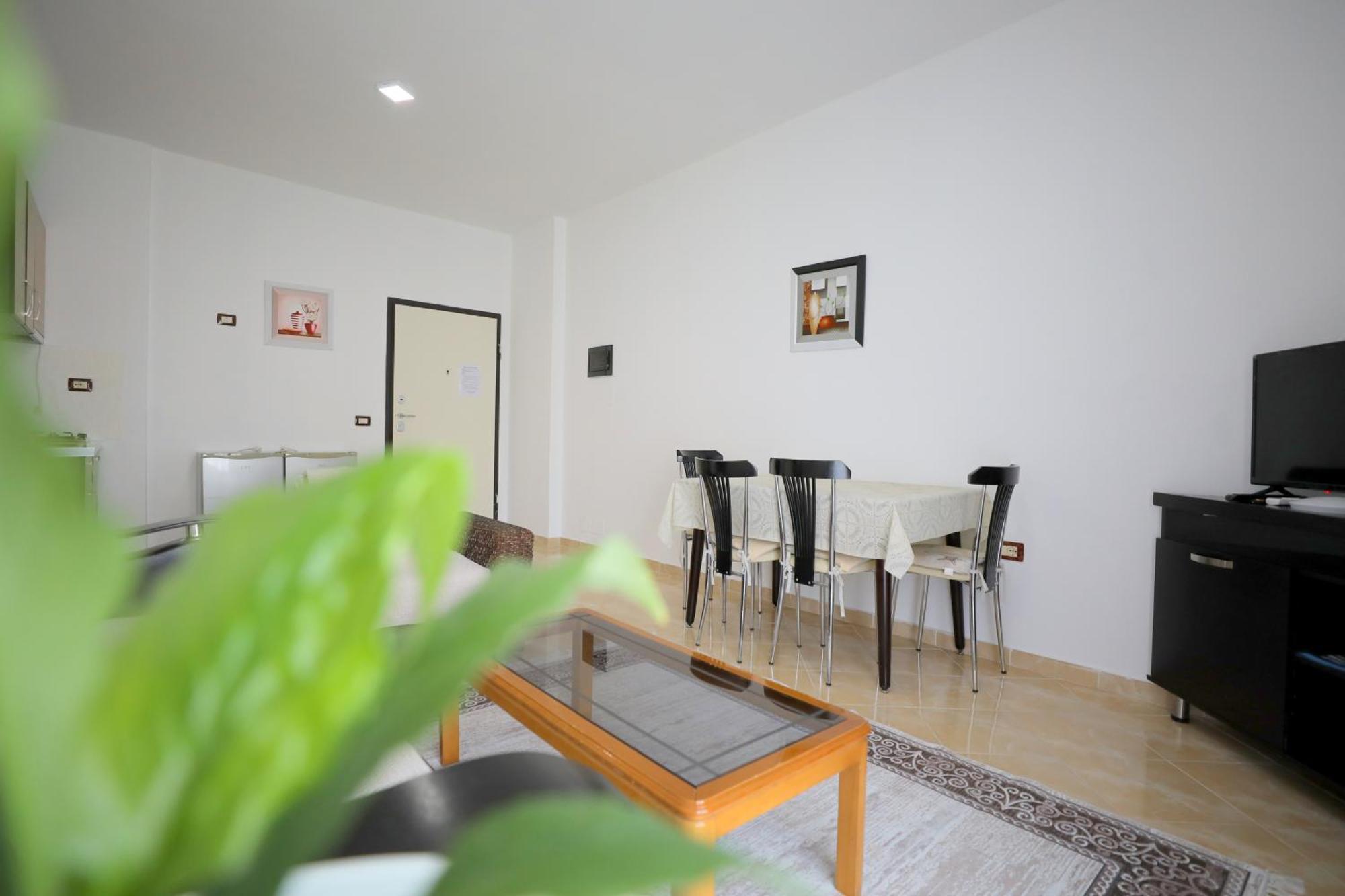 Blue Bay Apartments Sarandë Eksteriør billede