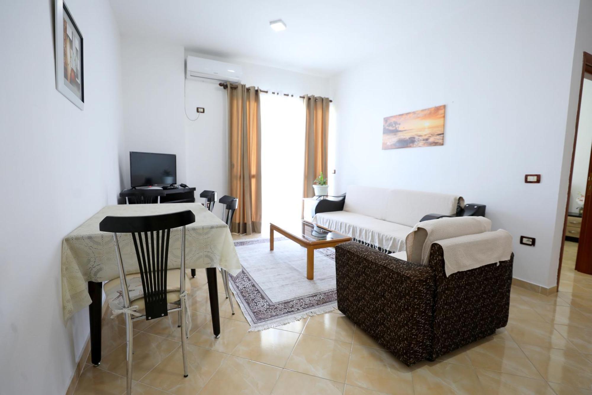 Blue Bay Apartments Sarandë Eksteriør billede